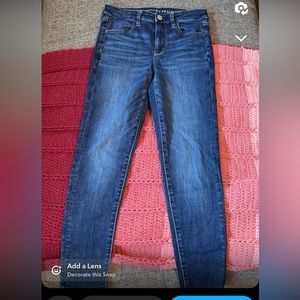 american eagle jeans!